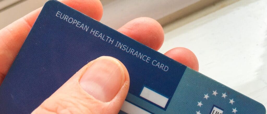 seguros de viaje con tarjeta sanitaria europea