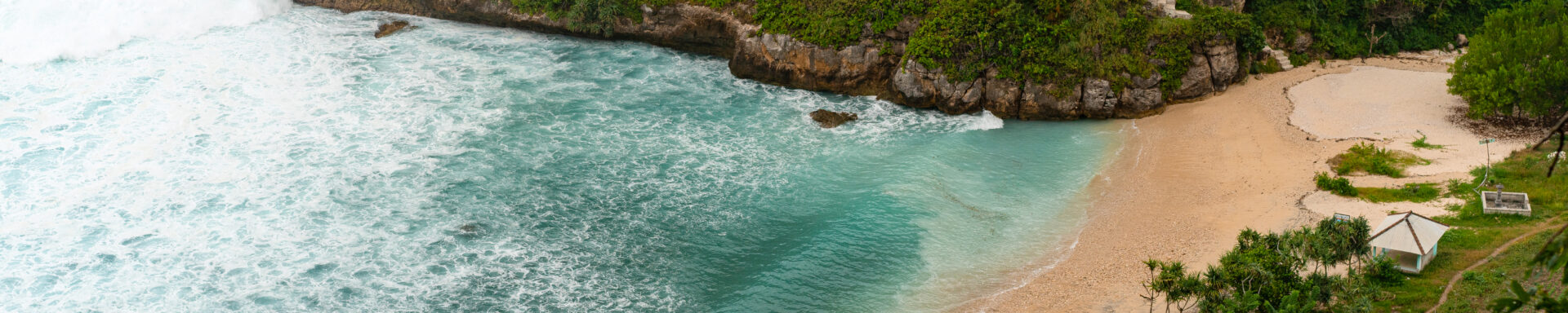 playas de indonesia
