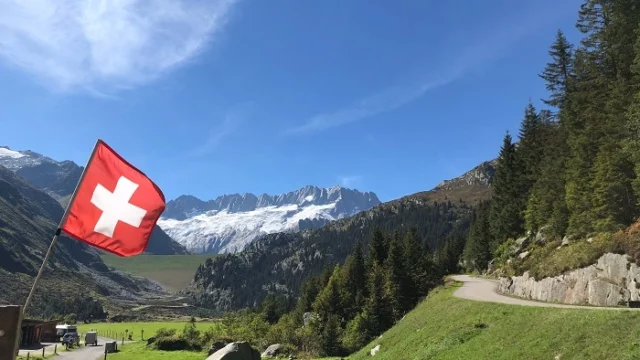 documentos que necesito para viajar a suiza