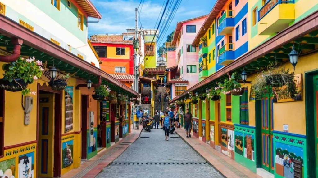 merece la pena viajar a colombia